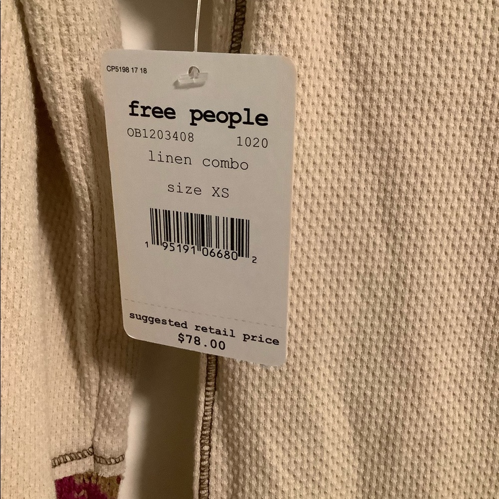 Free people thermal crotchet sleeve top - Picture 4 of 4